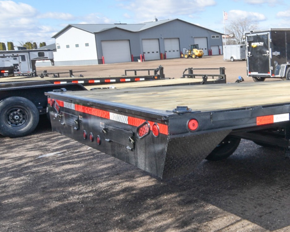 102"x20' 14K Deckover Equipment Trailer Gallery Photo 3