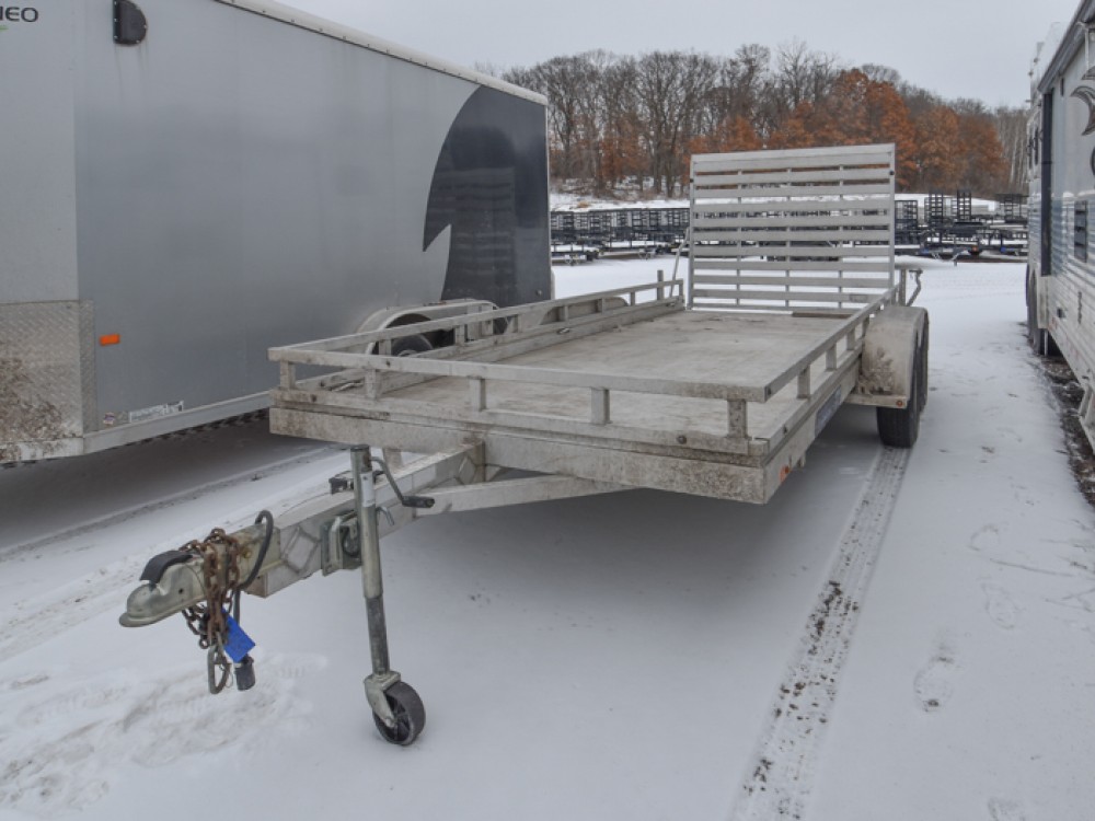 2020 Aluma 7816 ESA Aluminum Tandem Axle Utility Trailer Gallery Photo 2