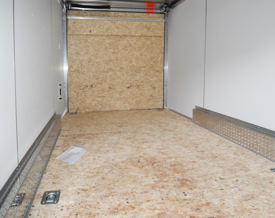 7.5'x16' Enclosed Cargo Trailer Gallery Photo 4