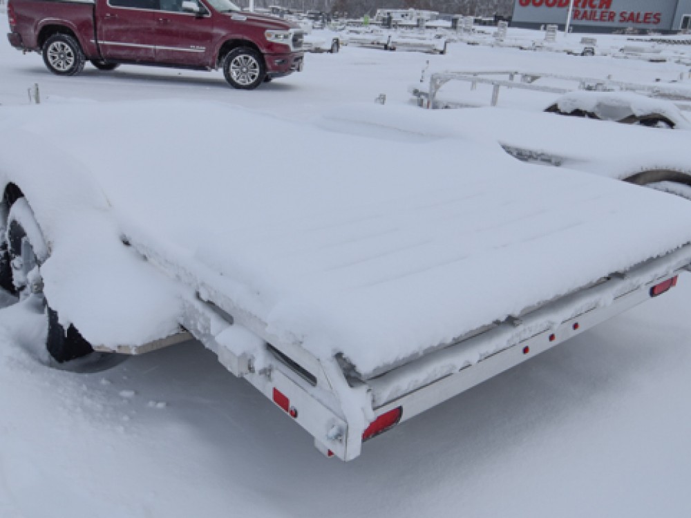 7814 TA BT Aluminum Utility Trailer Gallery Photo 2