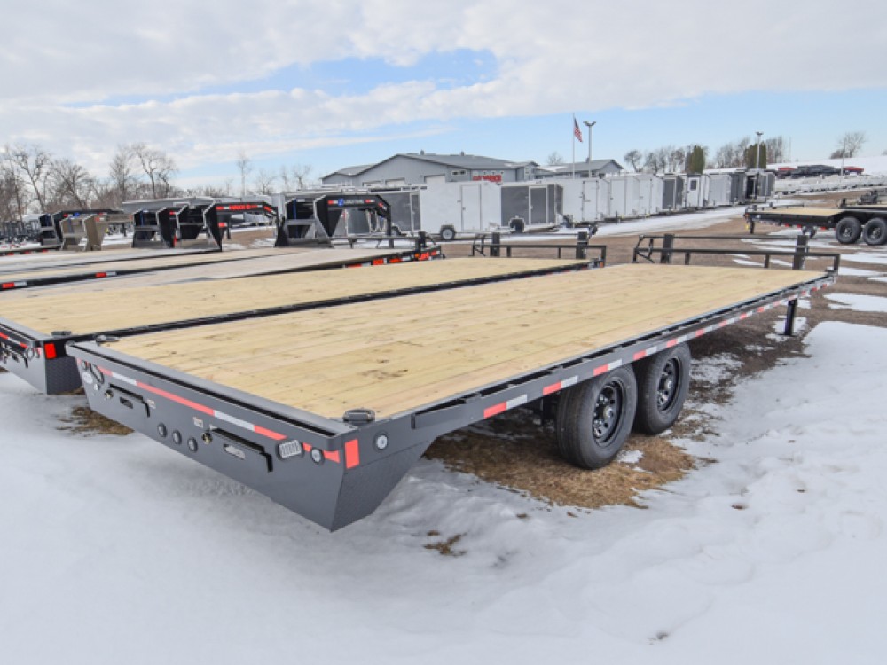102"x24' 14K Deckover Equipment Trailer Gallery Photo 2