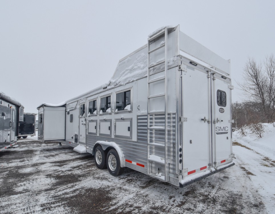 Patriot 8415SRK Living Quarters Horse Trailer Gallery Photo 19