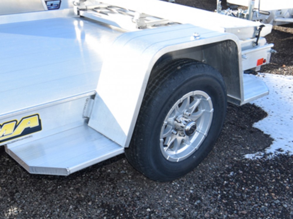 638 BT Aluminum Utility Trailer Gallery Photo 3