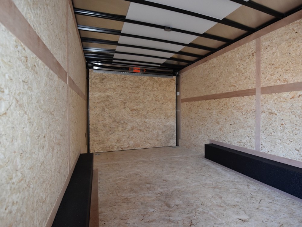 Transport 8.5X20 Enclosed Car Trailer Gallery Photo 4