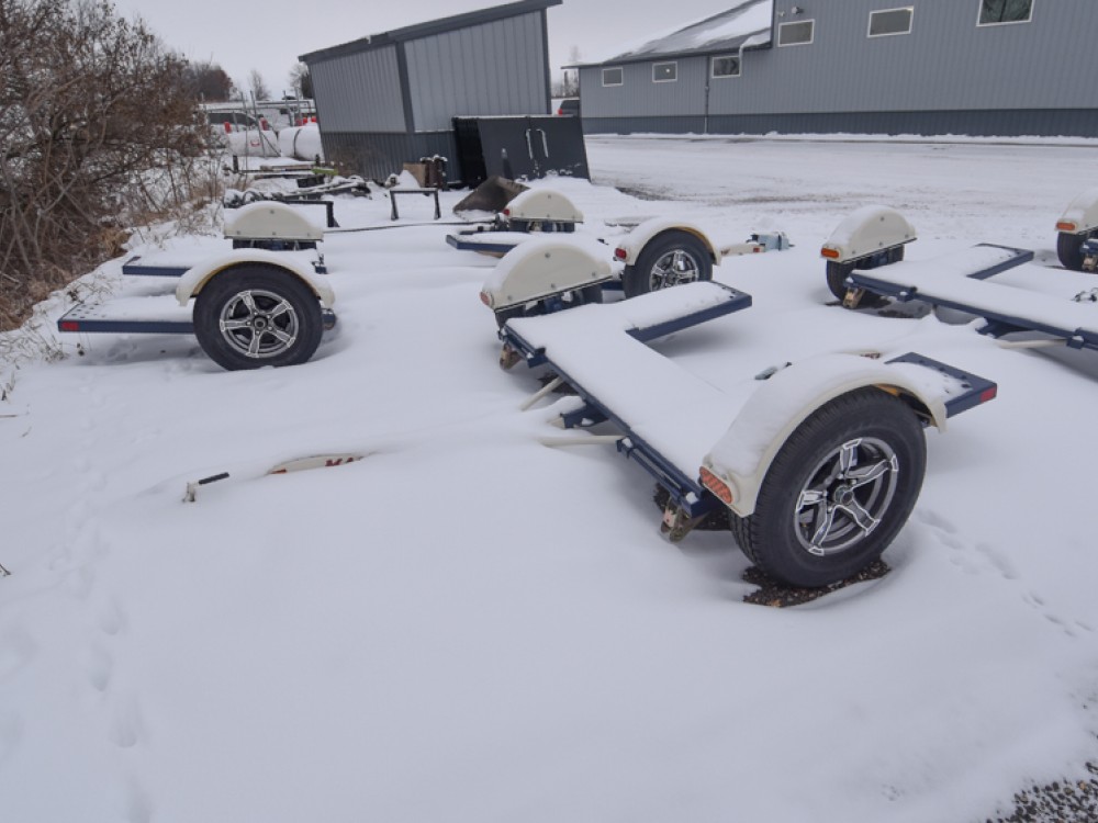 80THD Tow Dolly w/Surge Brake Gallery Photo 1