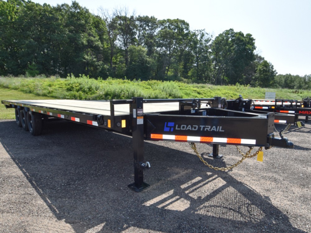102"x28' 21K Low Pro Deckover Equipment Trailer Gallery Photo 1