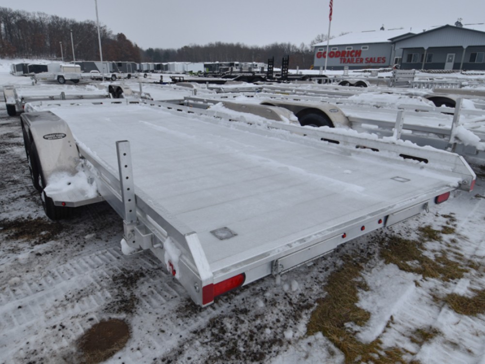 7820R Aluminum Utility Trailer Gallery Photo 3