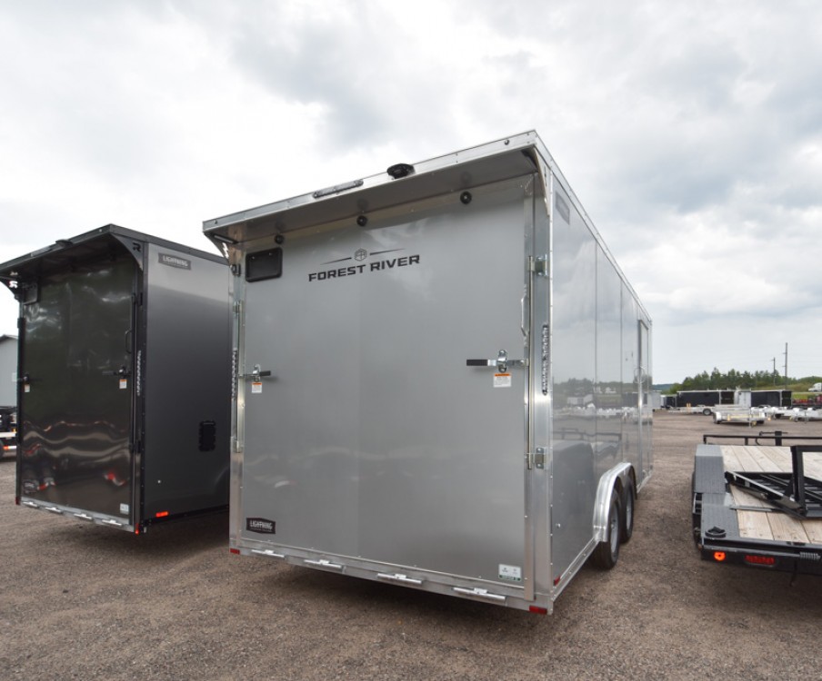 8.5'X18' Enclosed Carhauler/Cargo Trailer Gallery Photo 2