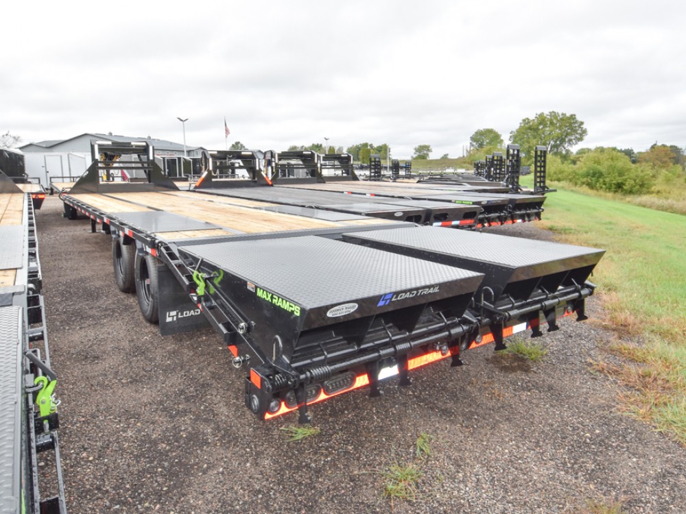 GP 102+27+5' Dove 24K Low-Pro Gooseneck Equipment Trailer Gallery Photo 4