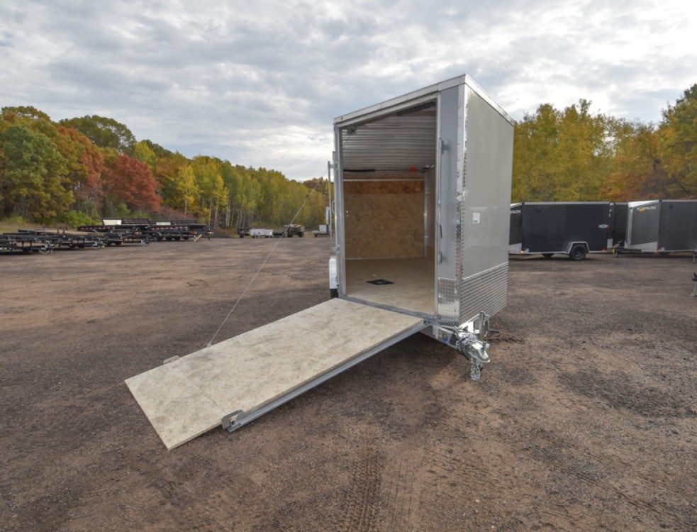 7.5'x21' Drive In/Out Snowmobile/UTV Enclosed Trailer Gallery Photo 4