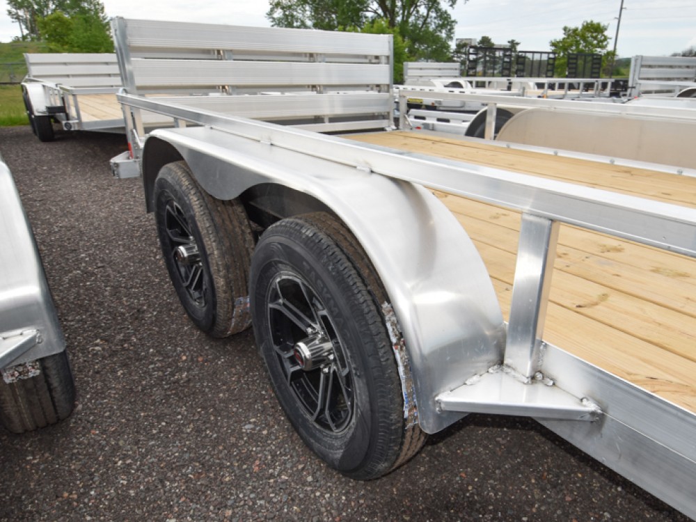 LTA 83"x20' 7k Aluminum Utility Trailer Gallery Photo 3