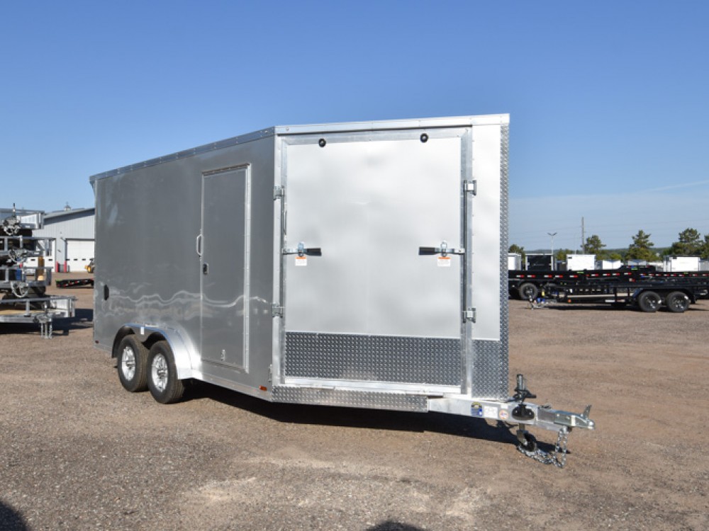 7.5'x19' Drive In/Out Snowmobile/UTV Trailer Gallery Photo 1