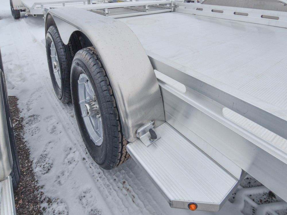 8016 BT 8K Aluminum Utility Trailer Gallery Photo 3