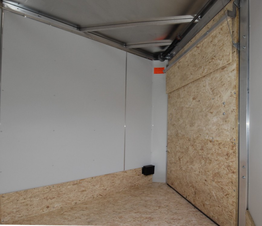 7.5'x21' Drive In/Out Snowmobile/UTV Enclosed Trailer Gallery Photo 4