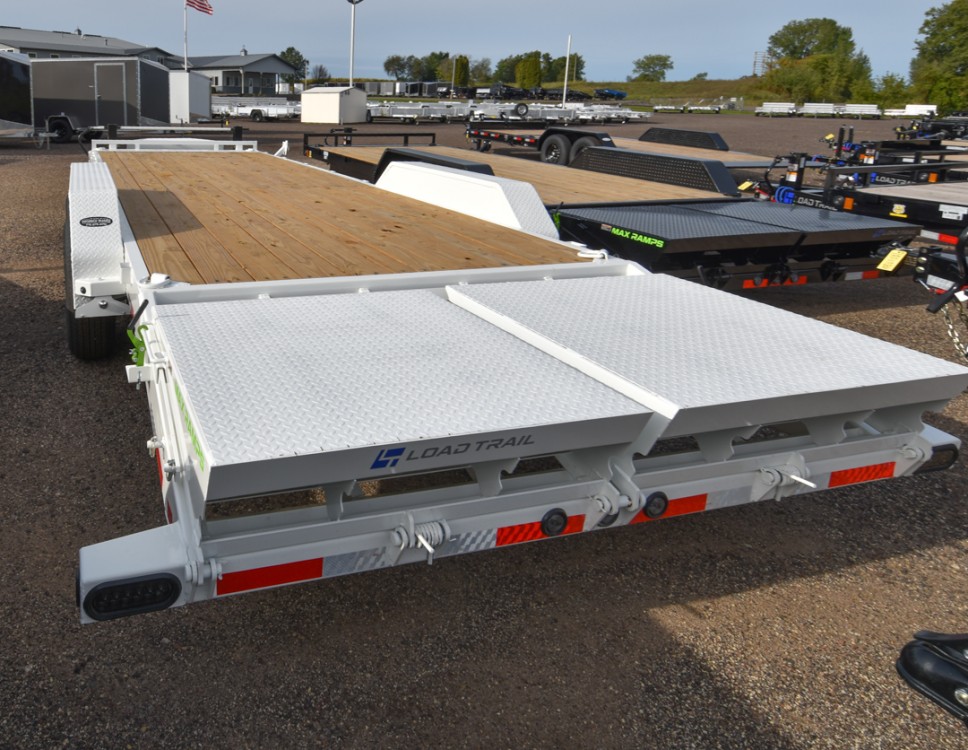 83"x21+3' Dove 14K Equipment Trailer Gallery Photo 4