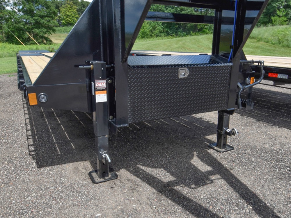 GP 102"x27+5' Dove 25.9k Low-Pro Gooseneck Trailer Gallery Photo 5