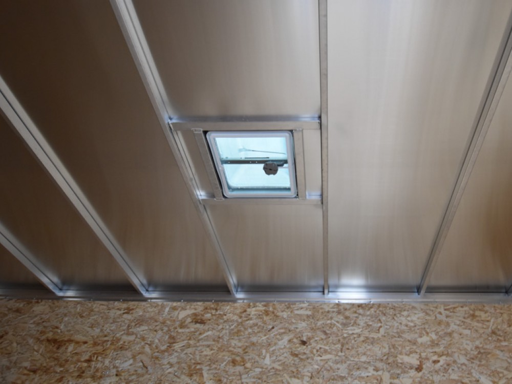 7'x16'  Enclosed Cargo Trailer Gallery Photo 5