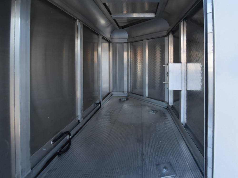 2023 Aluma 8222H Executive Carhauler Trailer Gallery Photo 5