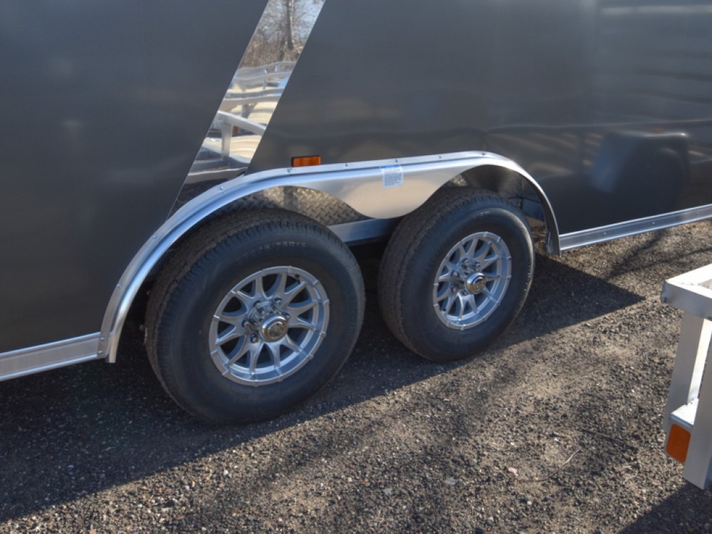 8.5'x20' Enclosed Cargo/Carhauler Trailer Gallery Photo 4