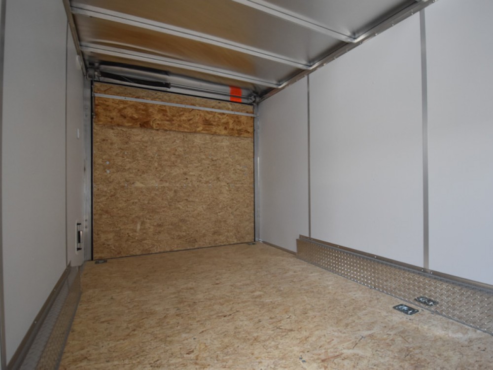 7'X16' Enclosed Cargo Trailer Gallery Photo 4
