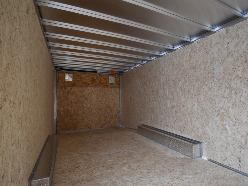 8.5'x20' Enclosed Carhauler/Cargo Trailer Gallery Photo 3
