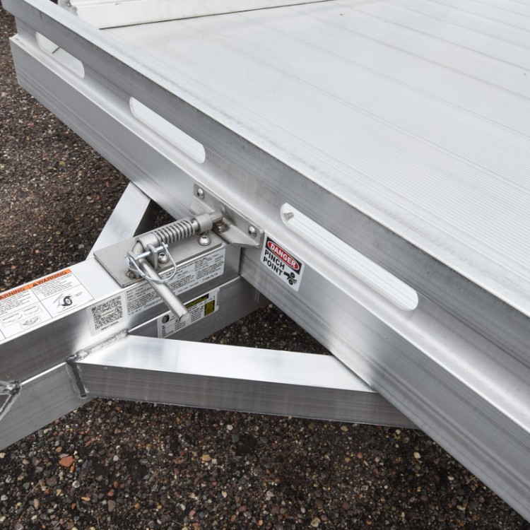 7712 H Tilt Aluminum Utility Trailer Gallery Photo 3