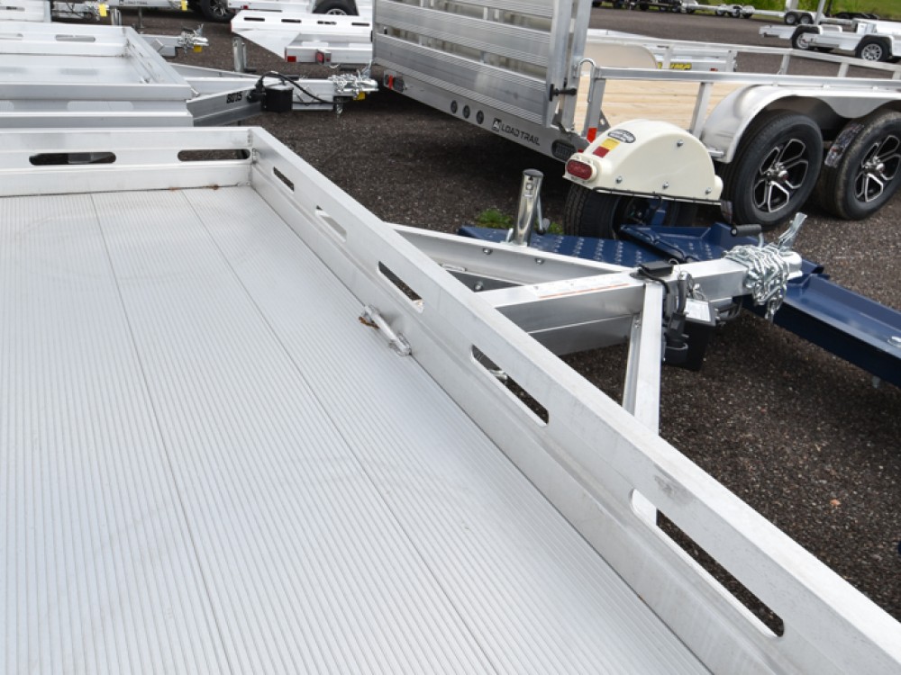 8014  4K Aluminum Utility Trailer Gallery Photo 4