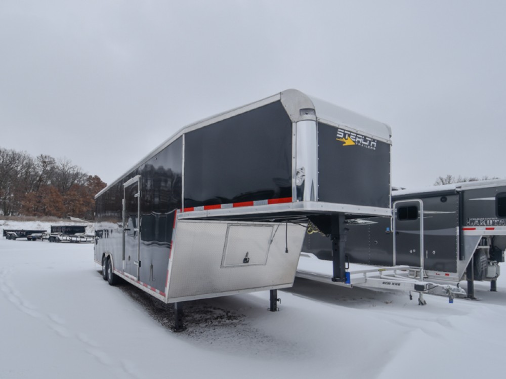 2025 Stealth 8.5x32 14K Gooseneck Trailer Gallery Photo 1