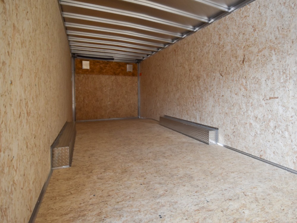 8.5X24' Enclosed Cargo/Carhauler Trailer Gallery Photo 4