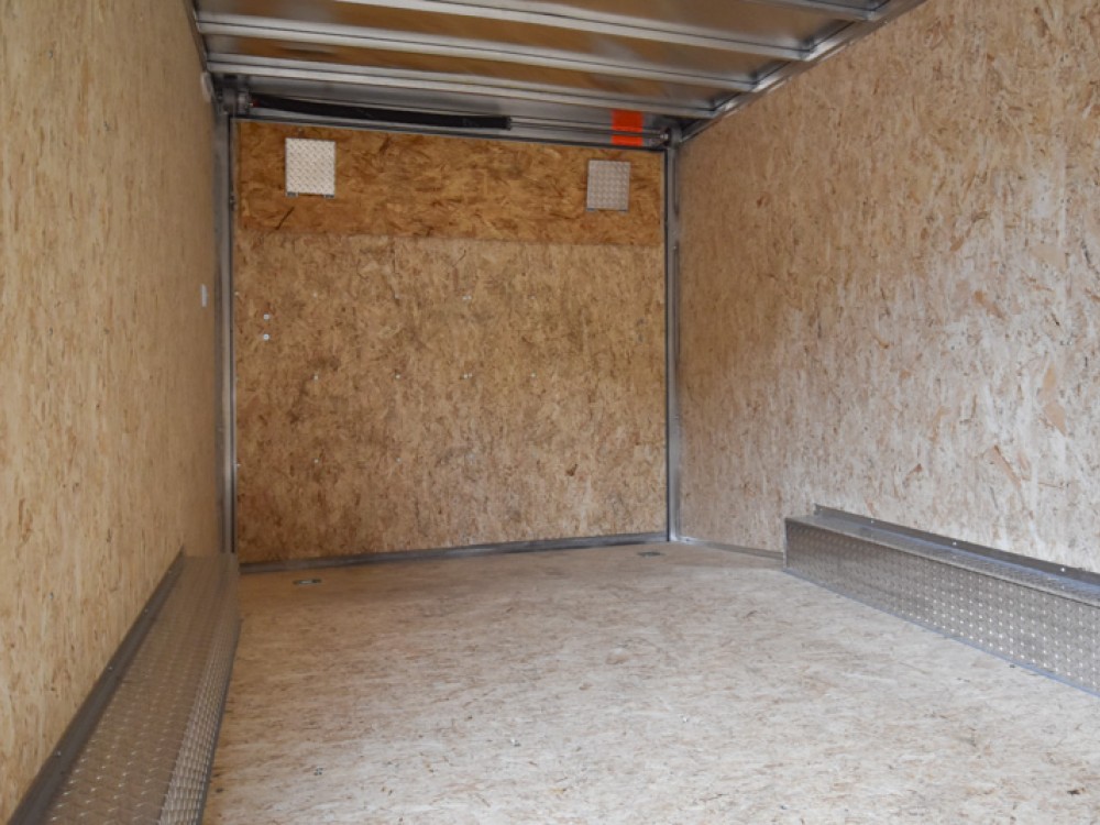 8.5'x18 Enclosed Cargo/Carhauler Trailer Gallery Photo 4