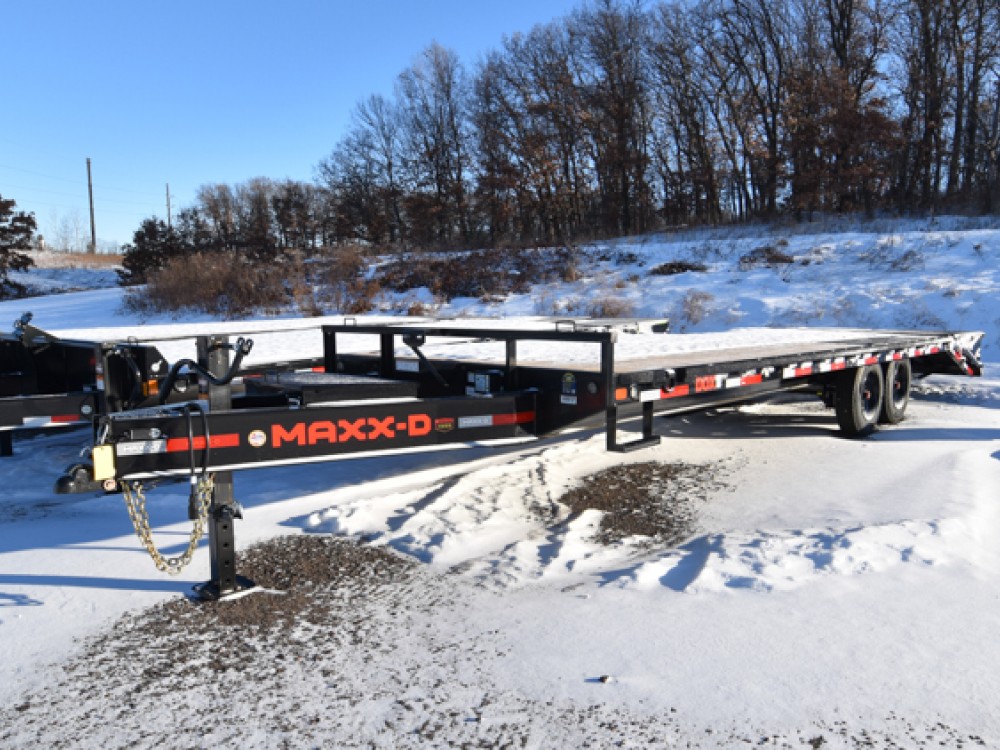 DOX 102"x20+4' Dove 16K Deckover Equipment Trailer Gallery Photo 1