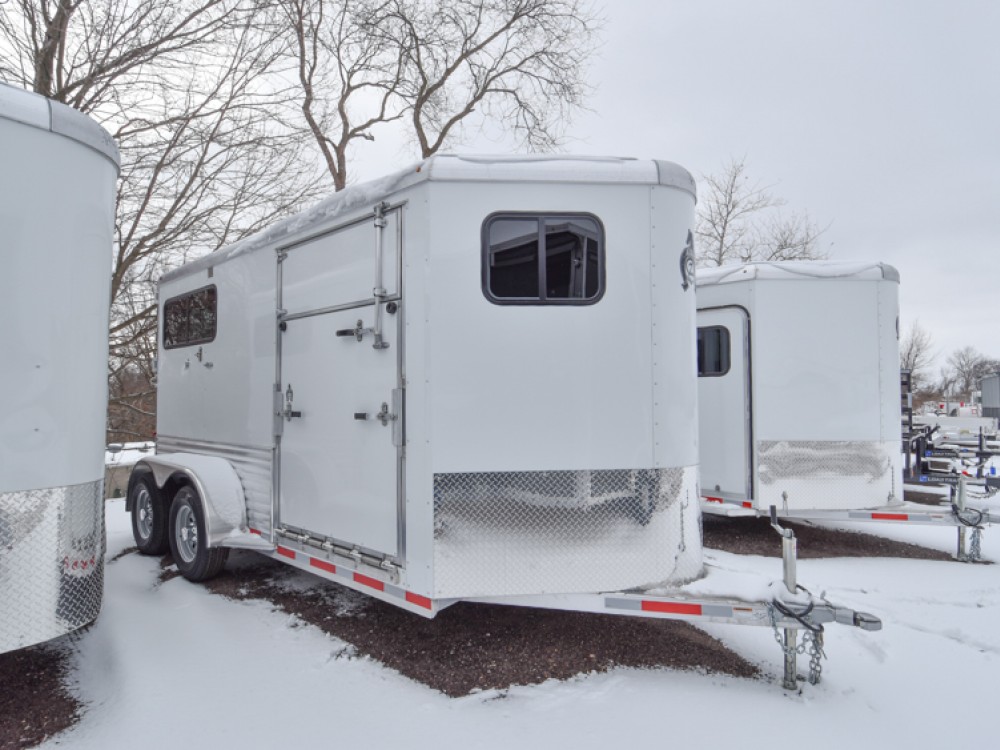 Julite Warmblood Straight Load 2 Horse Trailer Gallery Photo 1