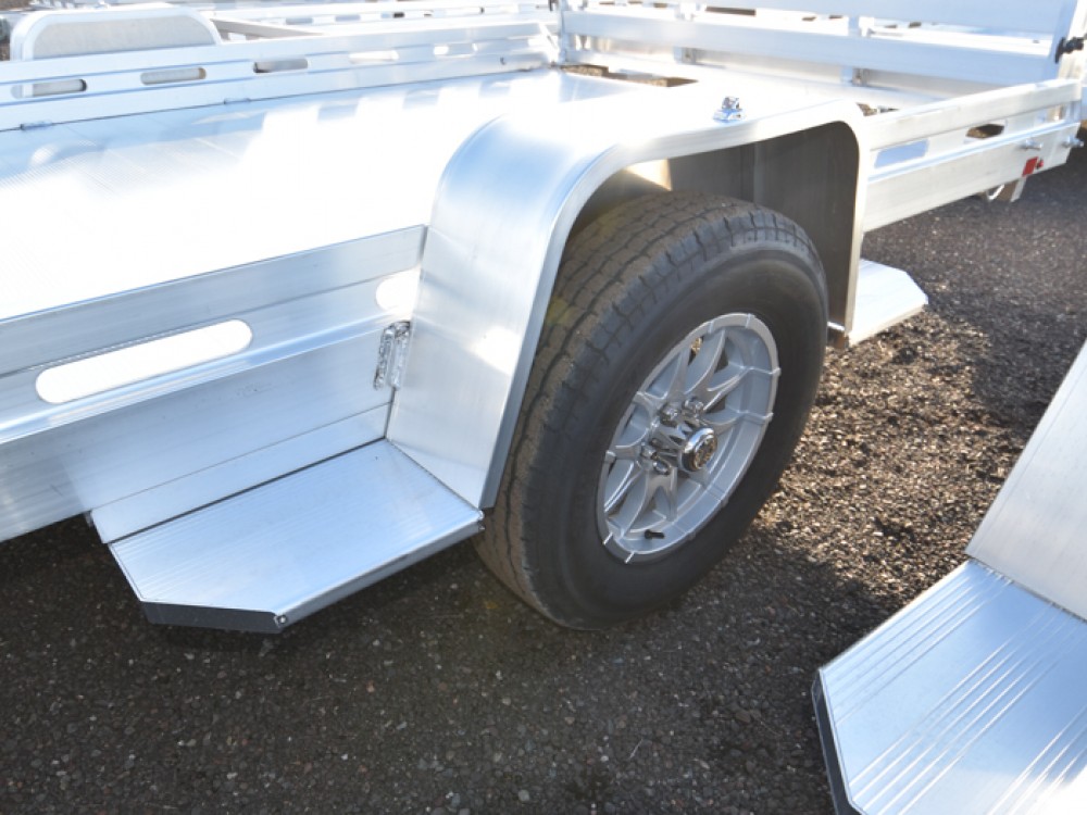 8014 BT 4K Aluminum Utility Trailer Gallery Photo 3