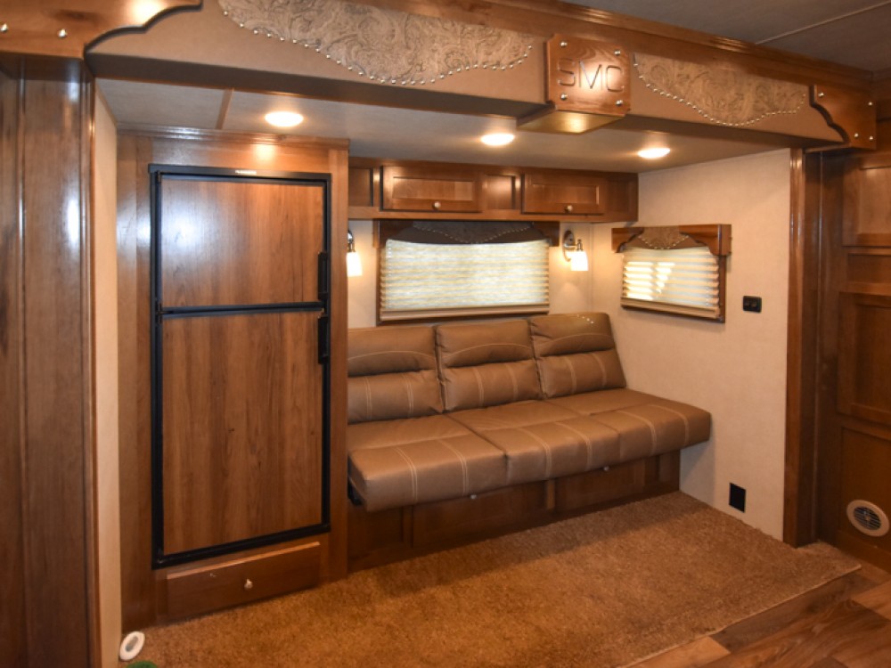 SMC Laramie 8412 Living Quarters 4 Horse Trailer **Consignment Listing-No Trades Gallery Photo 8