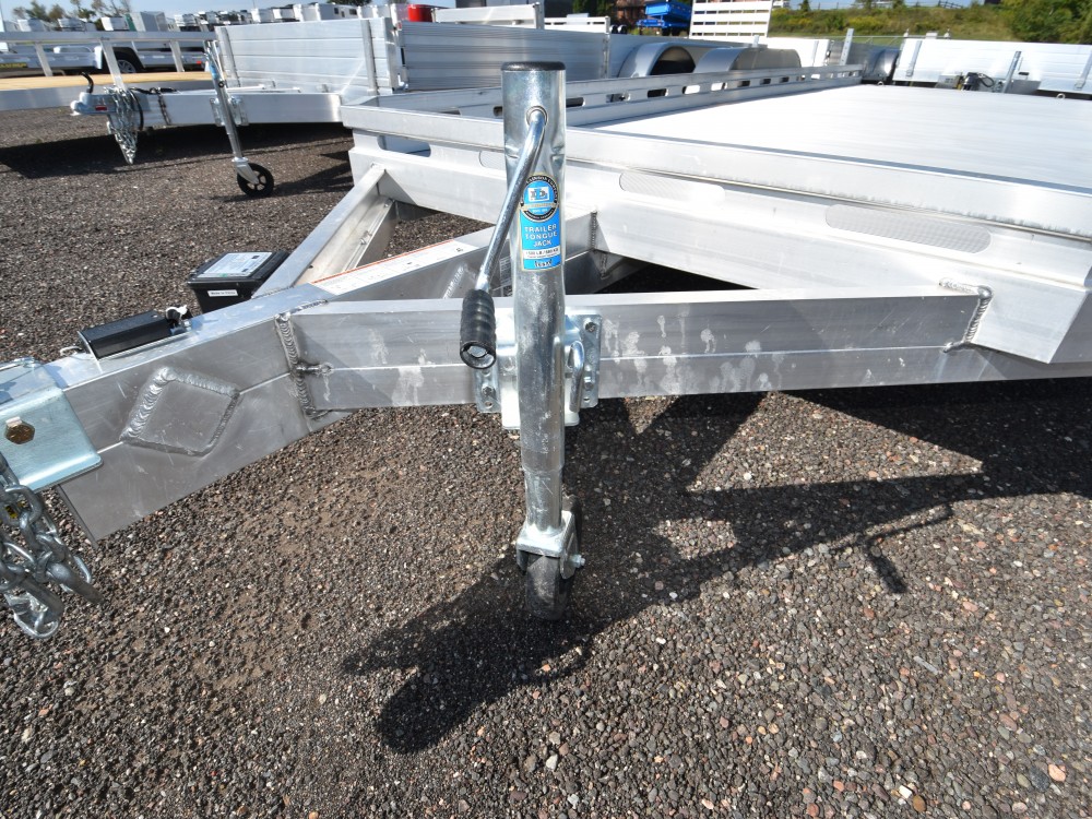 7820R Aluminum Utility Trailer Gallery Photo 3