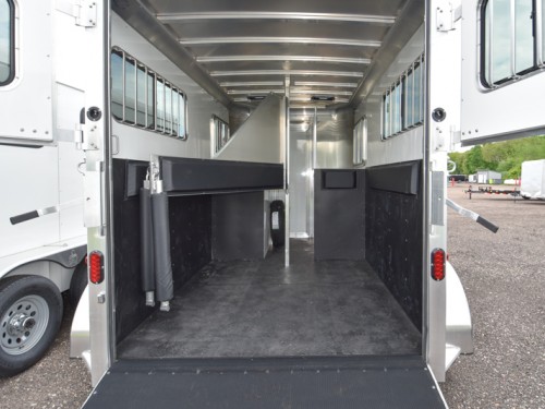Julite Straight Load Walk Thru Mangers No Dressing Room Preview Photo 6