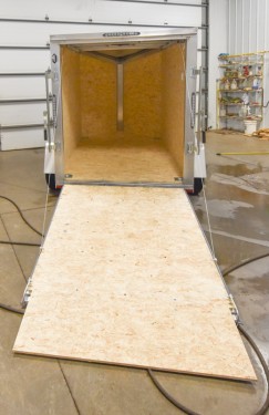 5'x8' Enclosed Cargo Trailer Preview Photo 3
