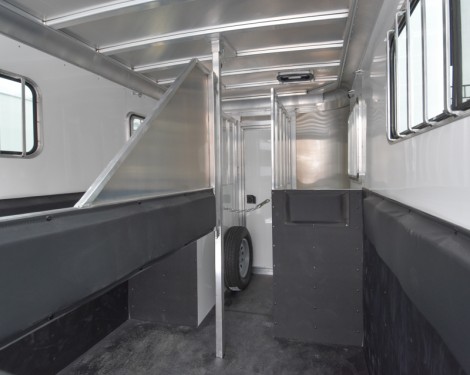 Julite Straight Load Walk Thru Mangers No Dressing Room Preview Photo 6