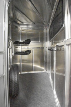 Ju-Lite 2 Horse Warm Blood Bumper Pull Horse Trailer Preview Photo 5