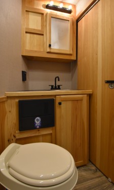 Colt 8311 Dinette Living Quarter Horse Trailer Preview Photo 7