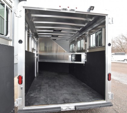 Rustler 3 Horse Slant Aluminum Horse Trailer Preview Photo 7