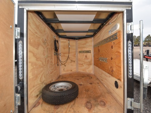 2022 Cargo Mate 4'x6' Enclosed Cargo Trailer Preview Photo 5