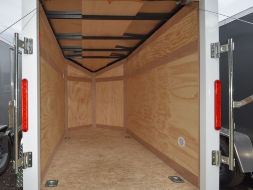 Mustang 5'x8' Enclosed Cargo Trailer Preview Photo 3
