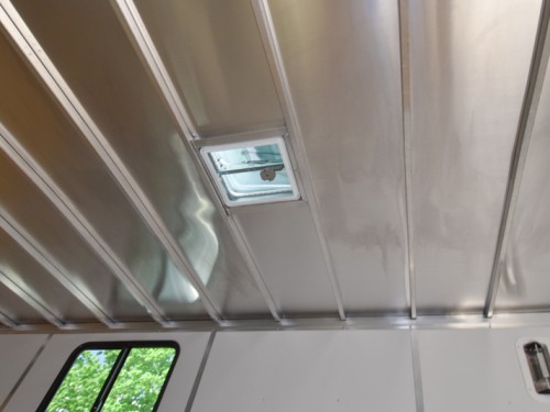 8.5'x16' Enclosed Carhauler/Cargo Trailer Preview Photo 6