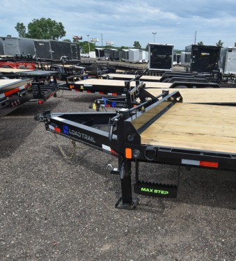 102"x19+5' Dove Deckover Equipment Trailer Preview Photo 3