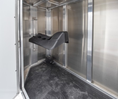 Julite Straight Load Walk Thru Mangers No Dressing Room Preview Photo 9