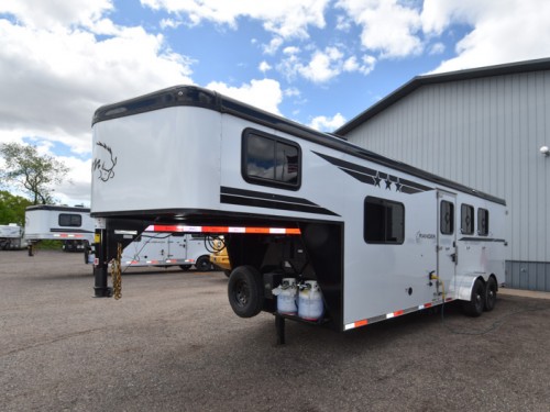 Ranger 7308 Living Quarter Horse Trailer Preview Photo 15
