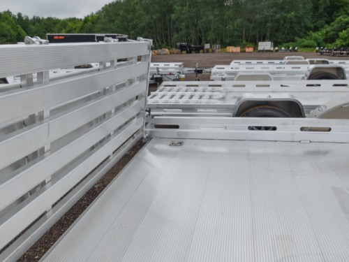 8016 BT 8K Aluminum Utility Trailer Preview Photo 3