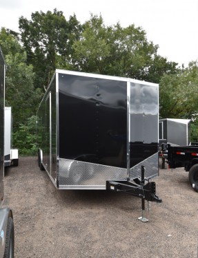 8.5'x24' Enclosed Cargo/Carhauler Trailer Photo