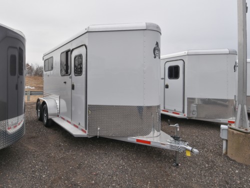 Julite Straight Load Walk Thru Mangers Photo